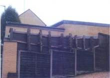 Eyesore fence on Reservoir Road Eyesore fence on Reservoir Road