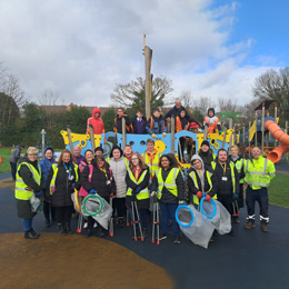 Great British Spring Clean volunteers